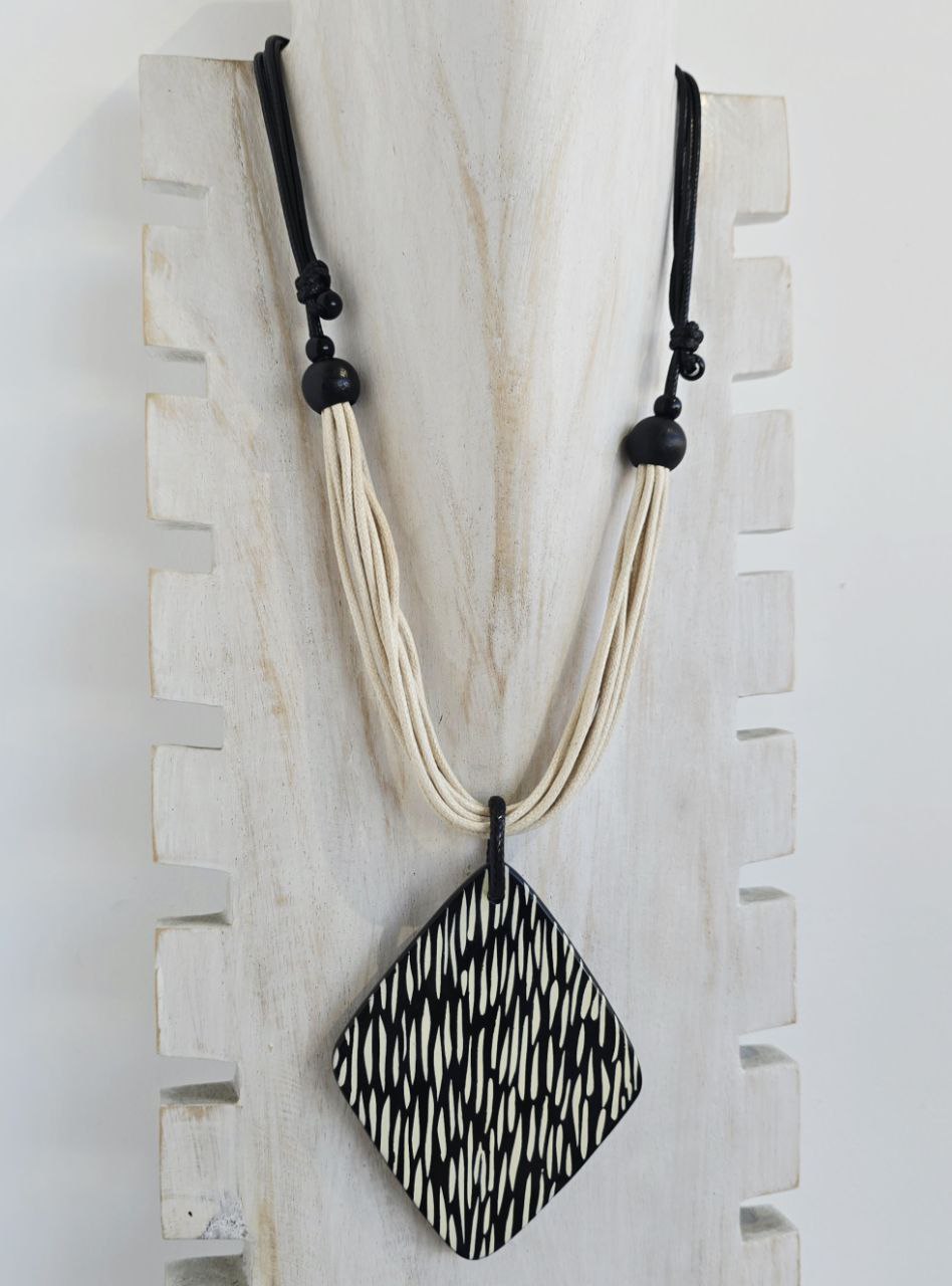Luna Handmade Necklace