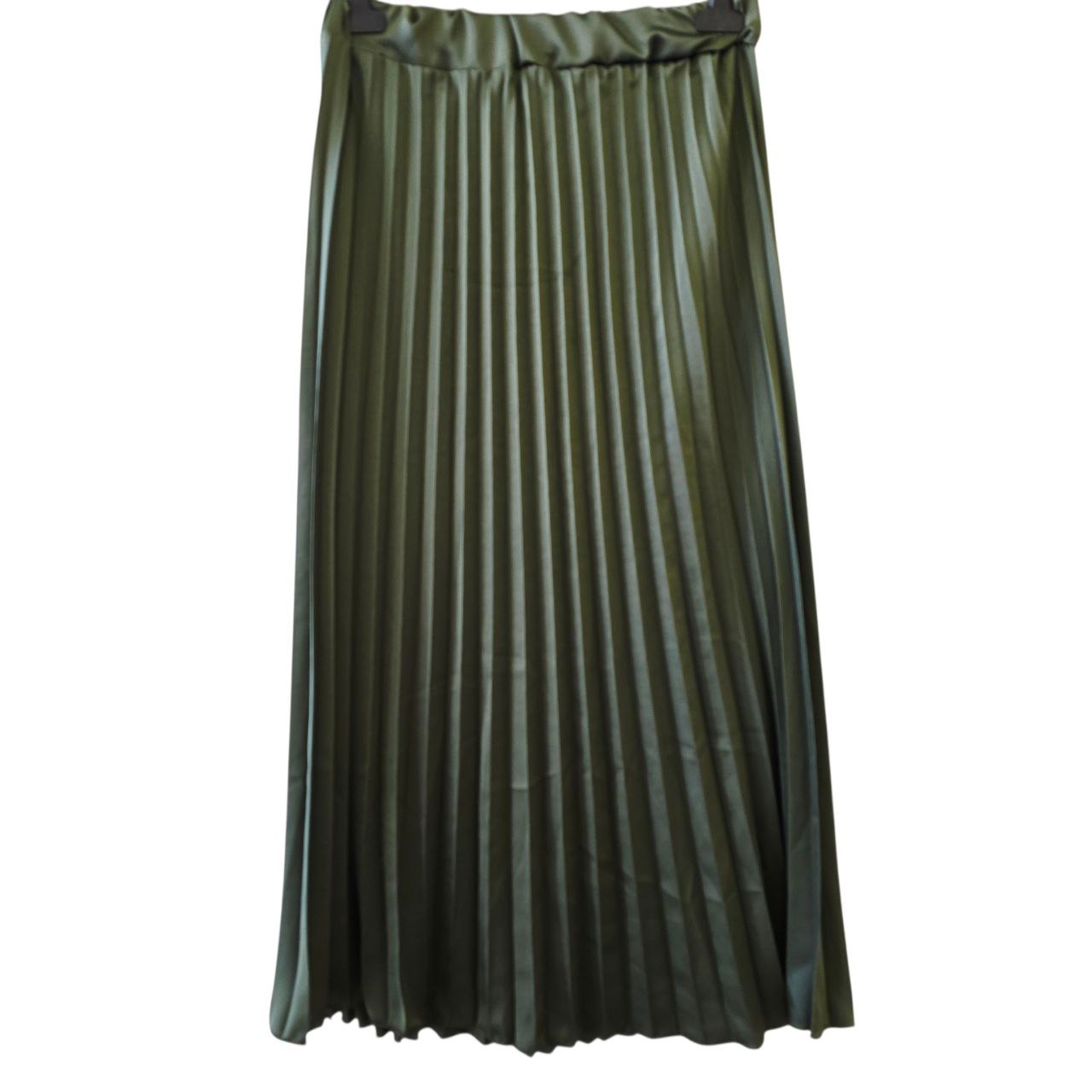 Satin Pleated Skirt – One Size (TU) with Elastic Waist - NolaByBijusol