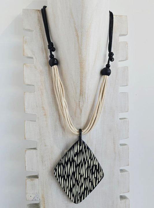 Luna Handmade Necklace